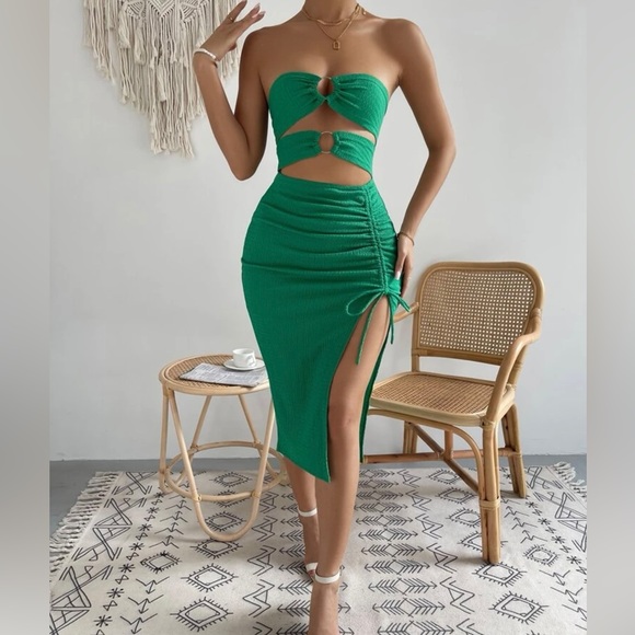 SHEIN Ring Linked Cut Out Drawstring Split Thigh Tube Dress - Picture 3 of 6